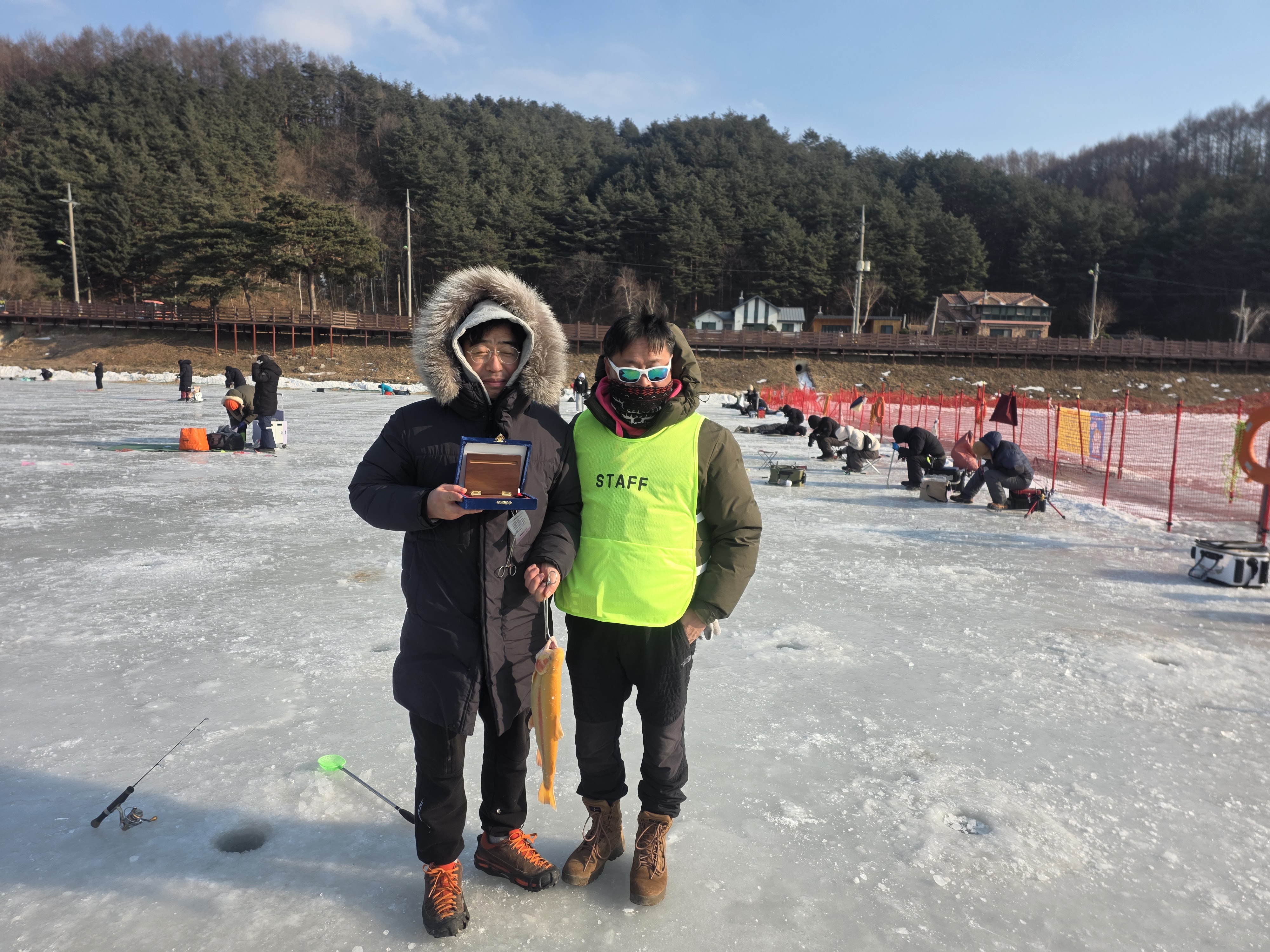 1월 23일 <1번낚시터> 오늘 2번째 황금송어잡다